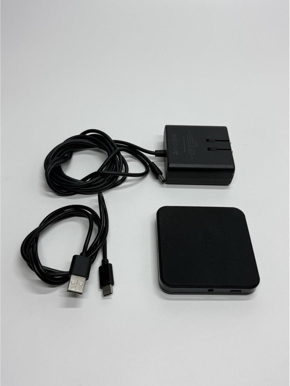 Ubio Labs AWC1098 AB V 15-Watt Qi-Certified Wireless Cellphone Charging Pad